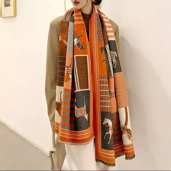 Reversible New Western Horse Scarf Shawl Pashmina Blanket Wrap - Picture 2 of 14